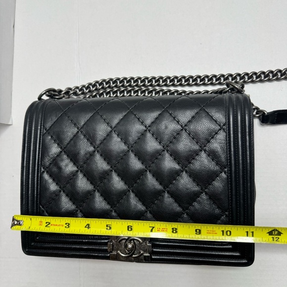 CHANEL Boy Flap Calfskin Black Quilted Shoulder Bag Black - Picture 7 of 15